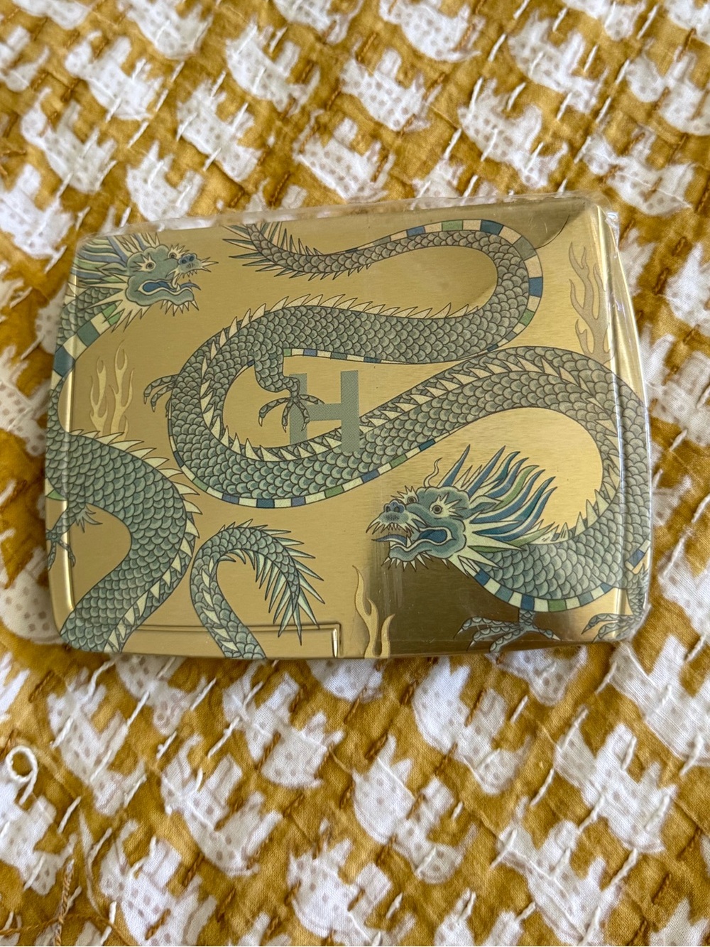 Hourglass Ambient Dragon Lighting edit unlocked - Picture 2 of 7